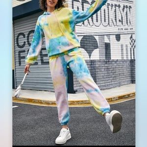 FINAL SALE🥳NWOT RARE HTF Tie-Dye SweatPants